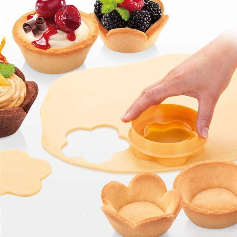 Baking with Cake Cup Press Mold