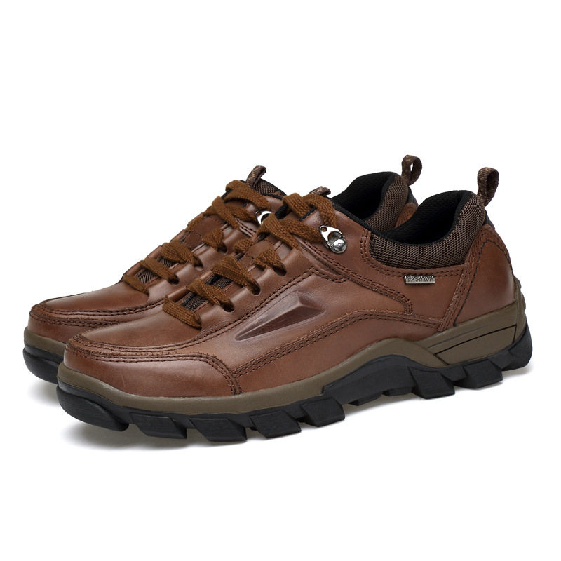 Hiking Shoes Image 3