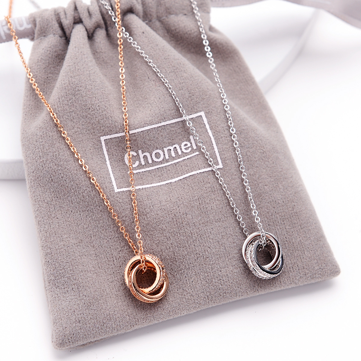 Chomel Micro-Diamond Necklace Rose Gold