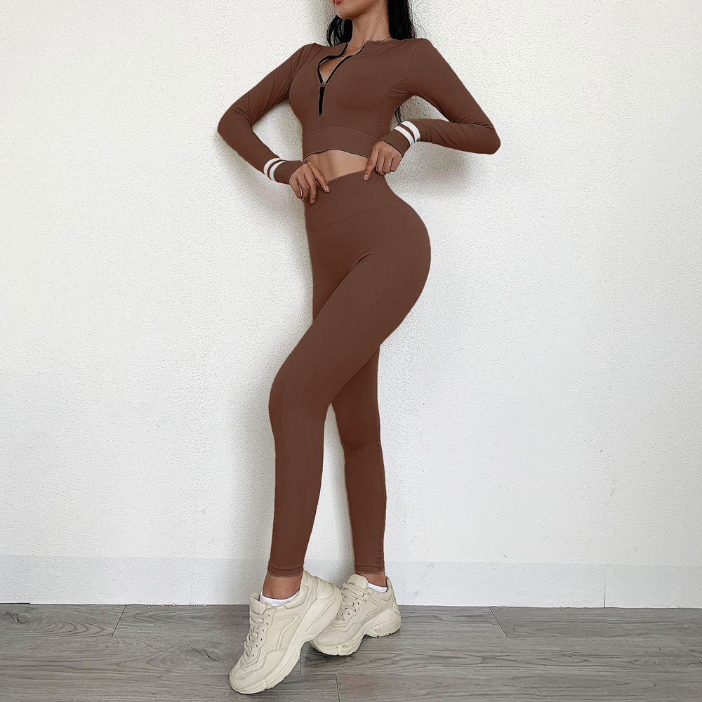 Yoga Suit Image 8
