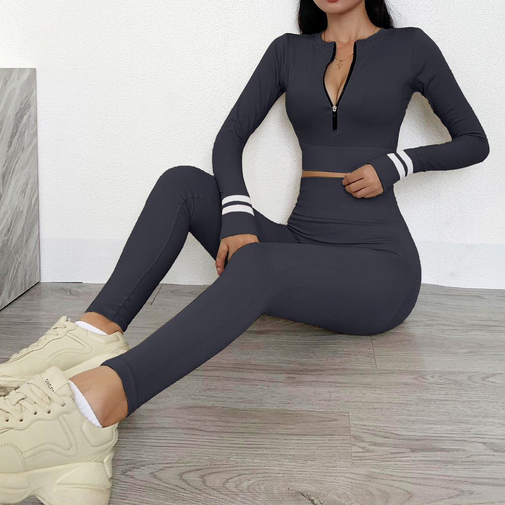 Yoga Suit Image 3
