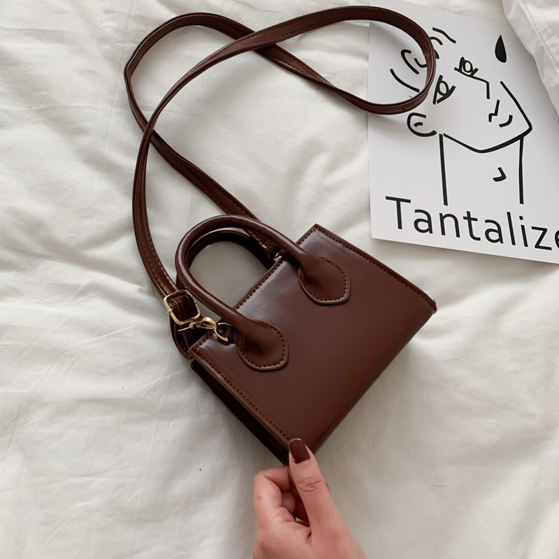 Bag in Dark Brown