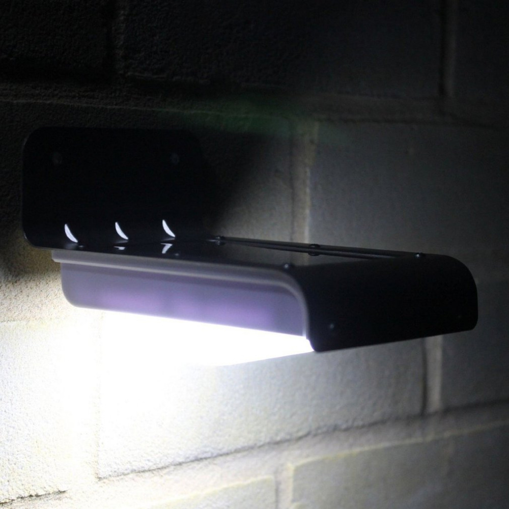 16LED Solar-Powered Outdoor Wall Light Image 2