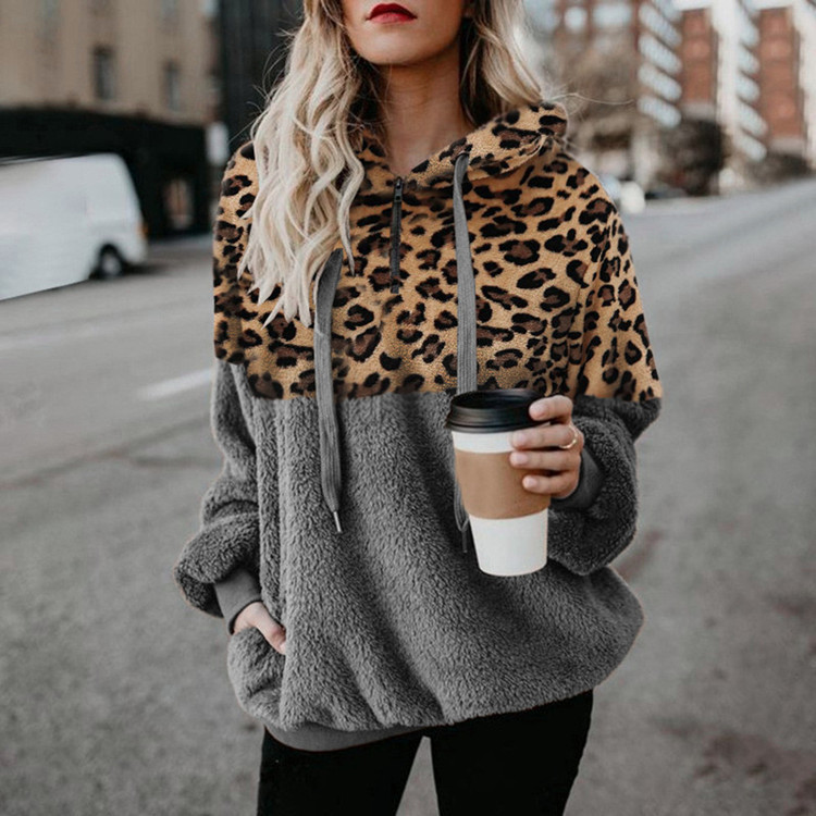 Leopard Print Sweatshirt Image 3