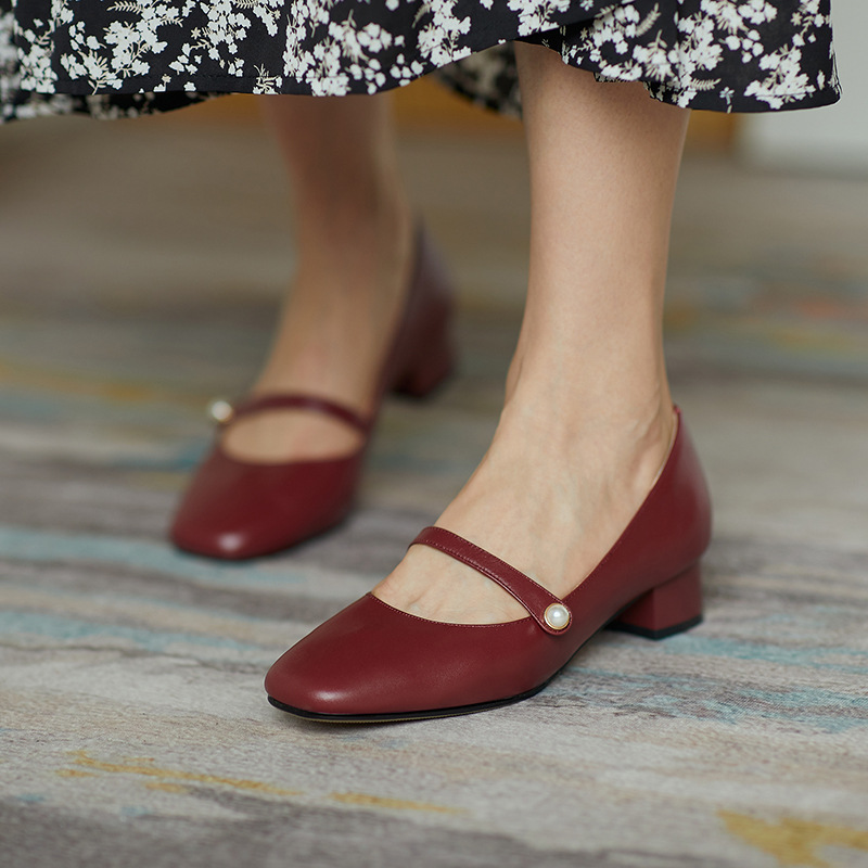 Mary Jane Shoes Image 3