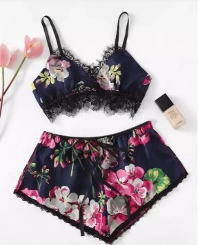 Printed Pajama Set Image 2