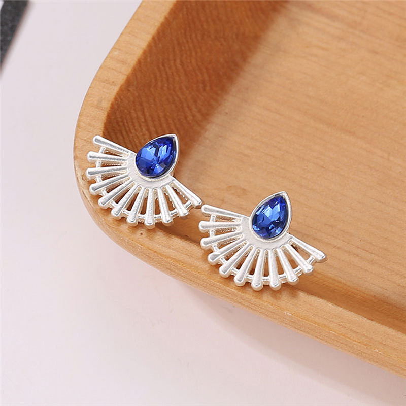 Lotus Ear Studs - Image 3