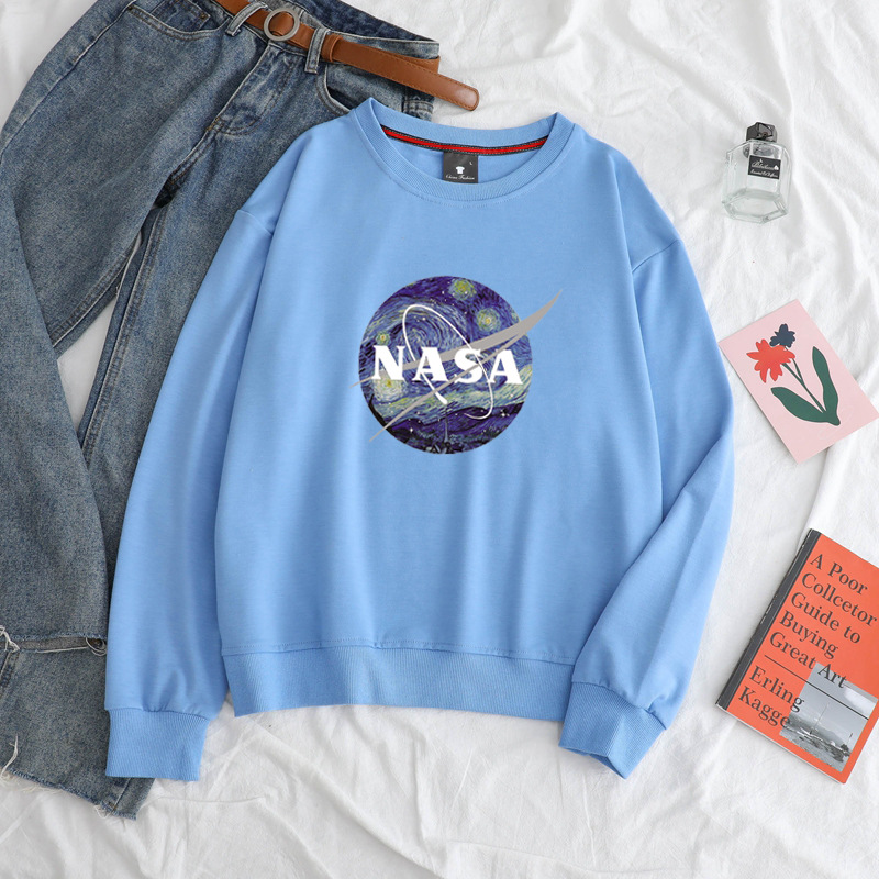 Crew neck thin sweater