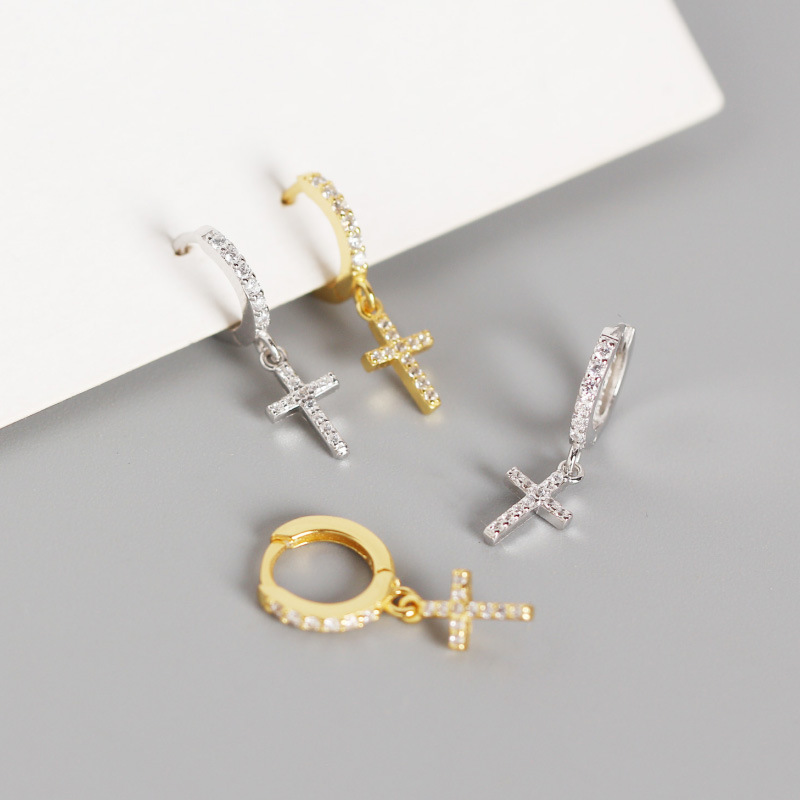 Earrings Image 3