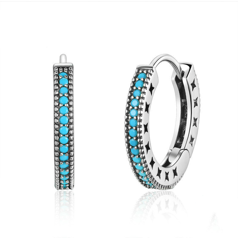 Details of the Earrings