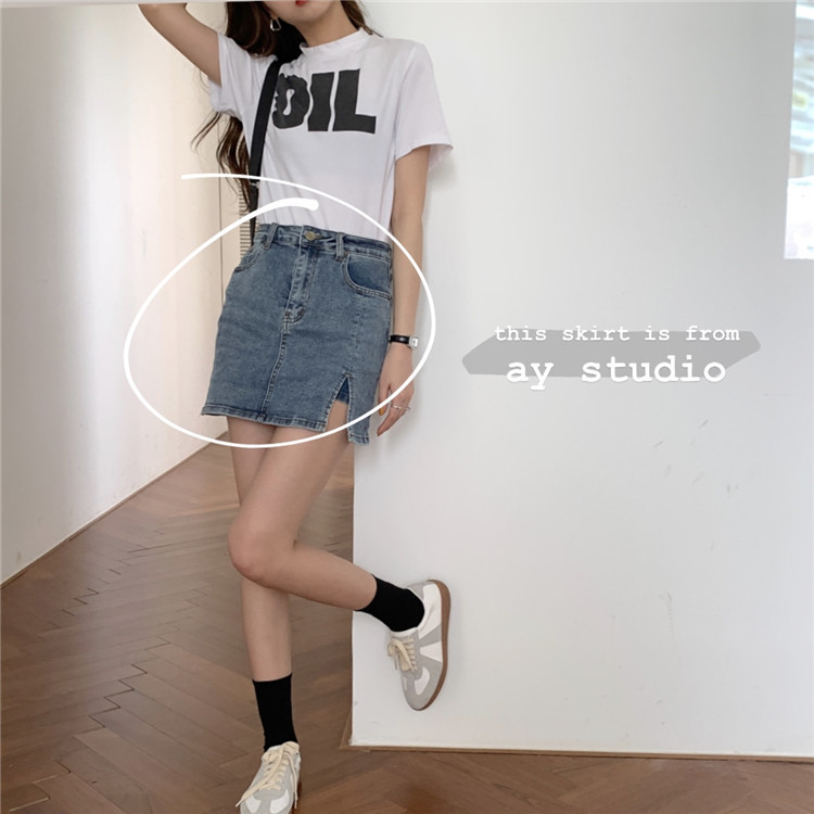 Denim Skirt in Retro Blue