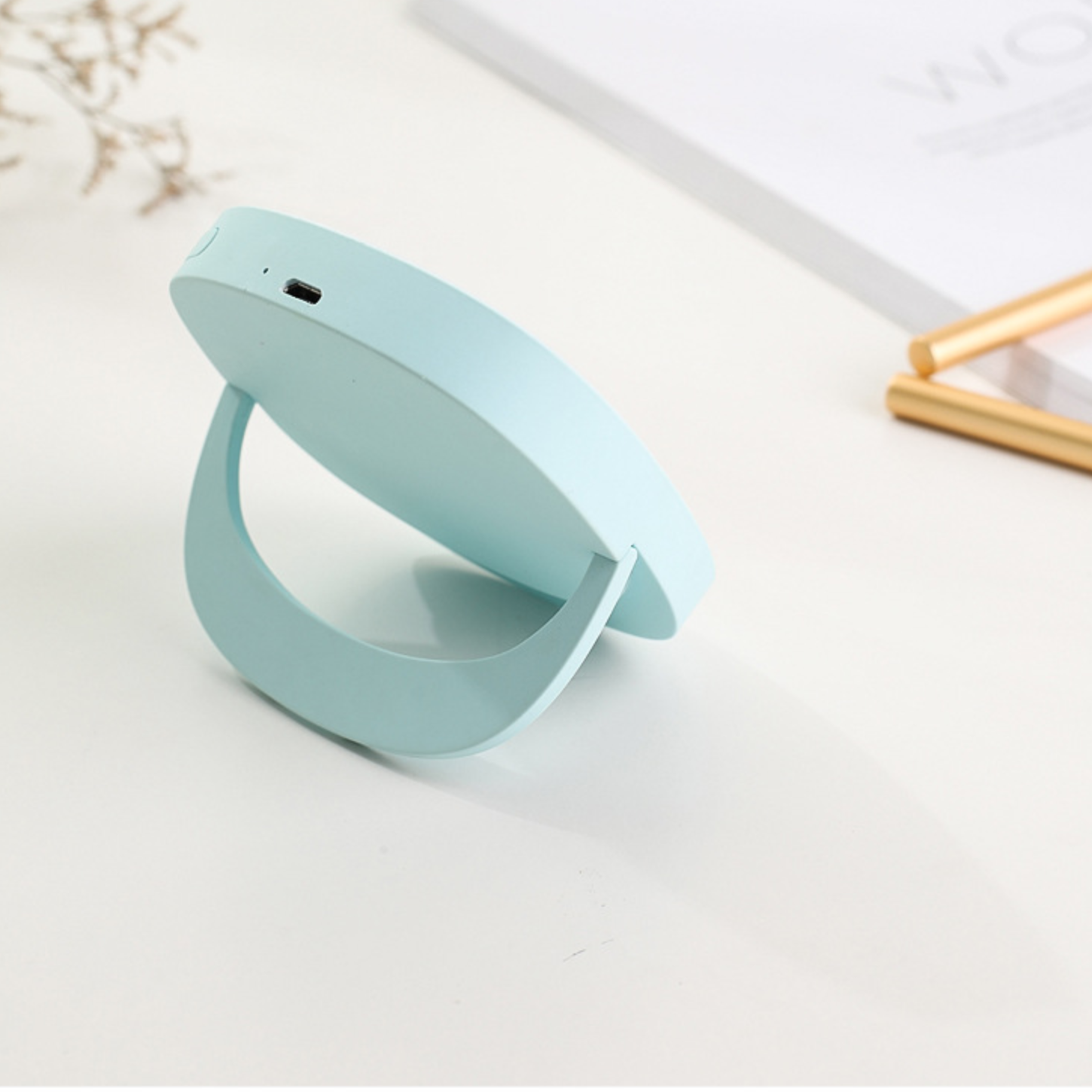 Makeup Mirror Charging