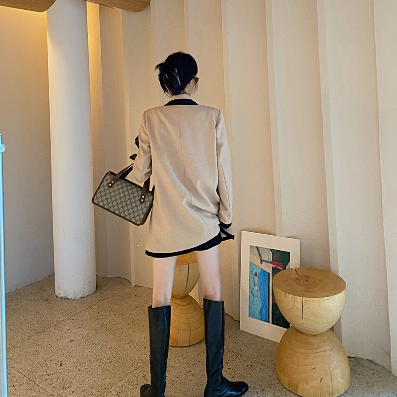 Blazer Image 2