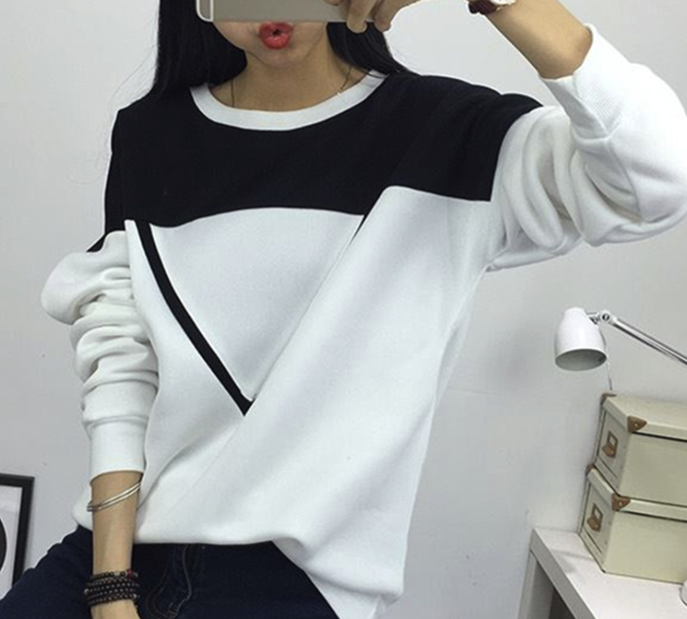 Sweatshirt Image 3