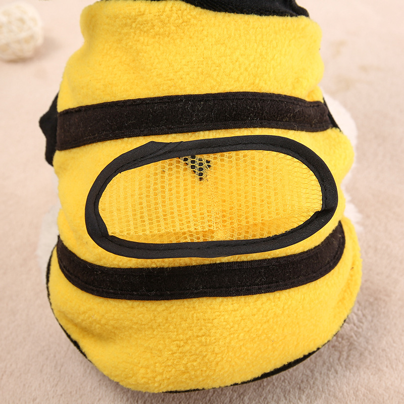 Déguisement de chien en costume d'abeille