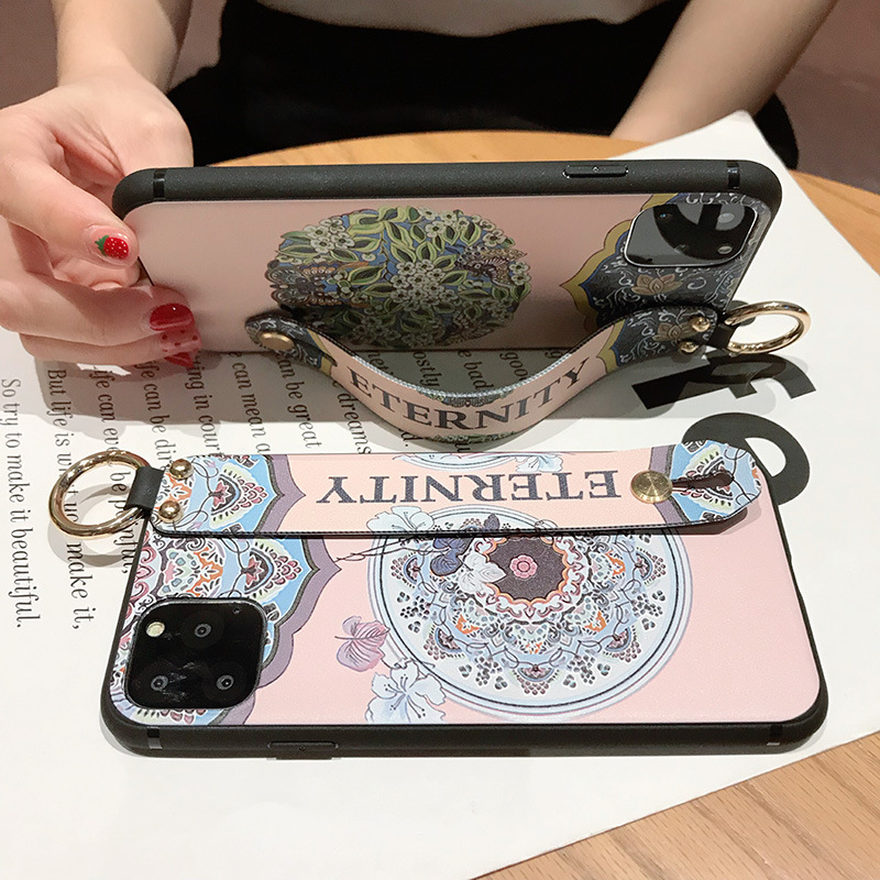 Artistic Ethnic Pattern Phone Case 2