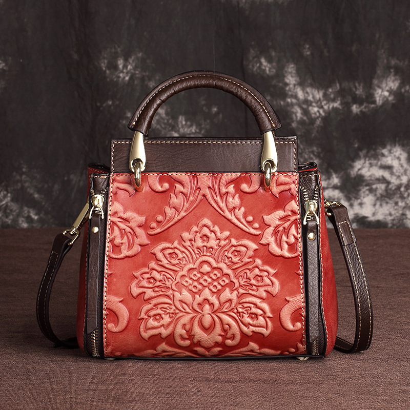 Handbag - Lifestyle Image 1