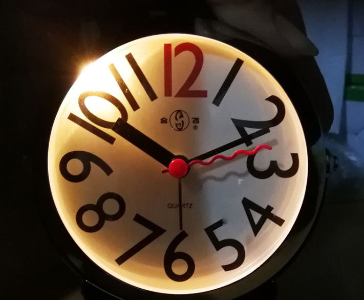 Creative Night Light Alarm Clock 3