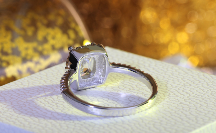 Zirconia Ring 4