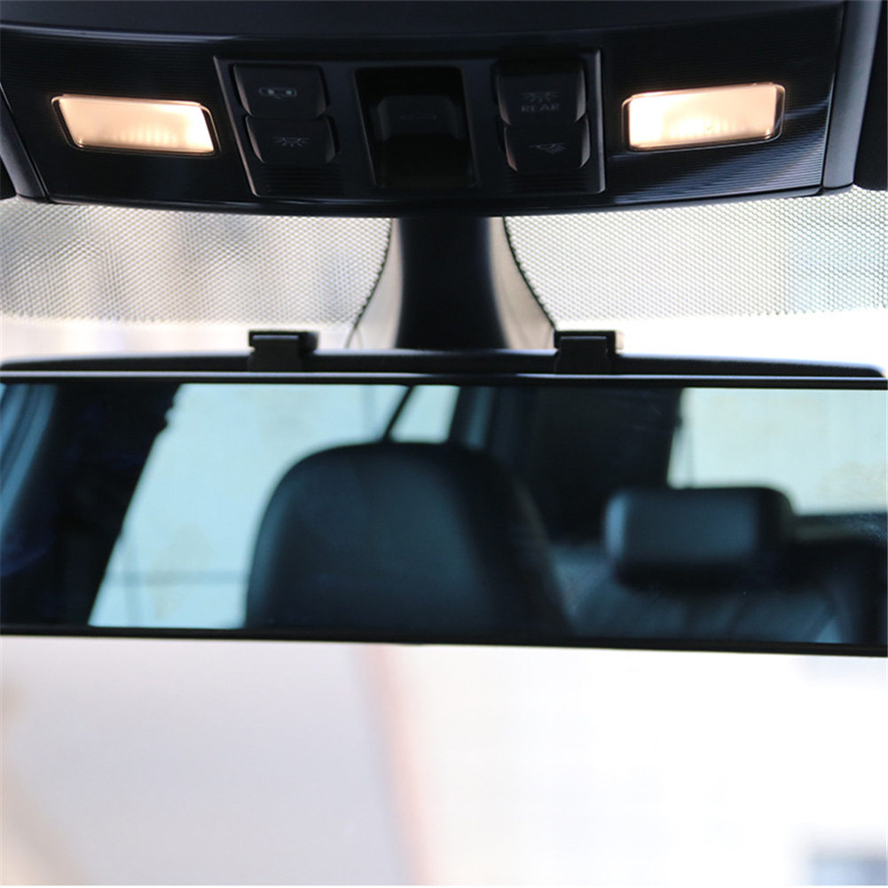 Curved mirror display
