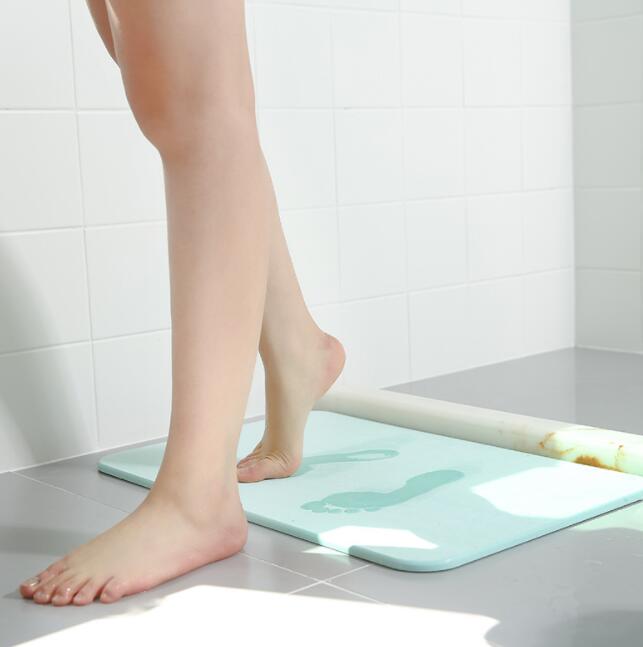 Diatomaceous Earth Bath Mat Image 1