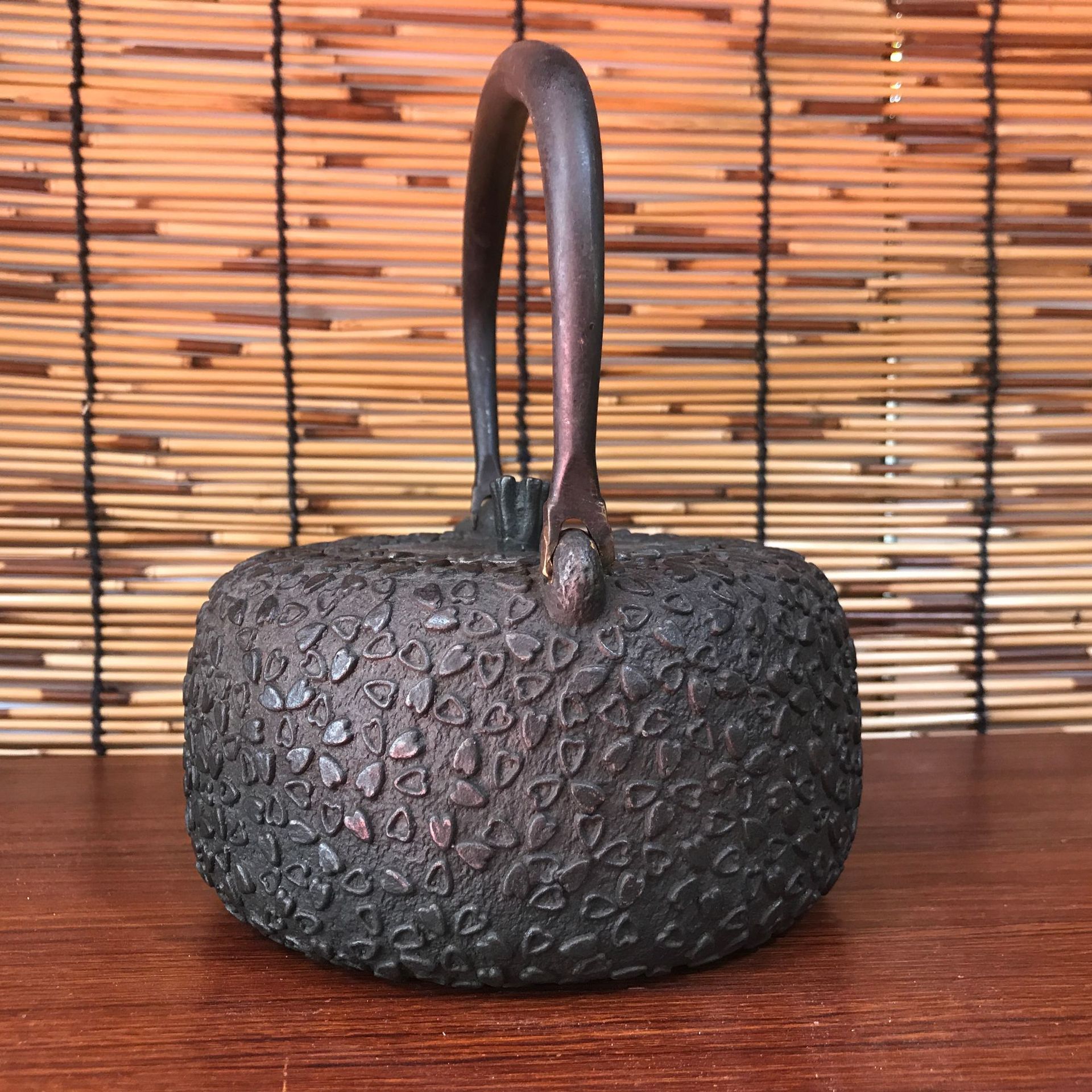Elegant Design Teapot