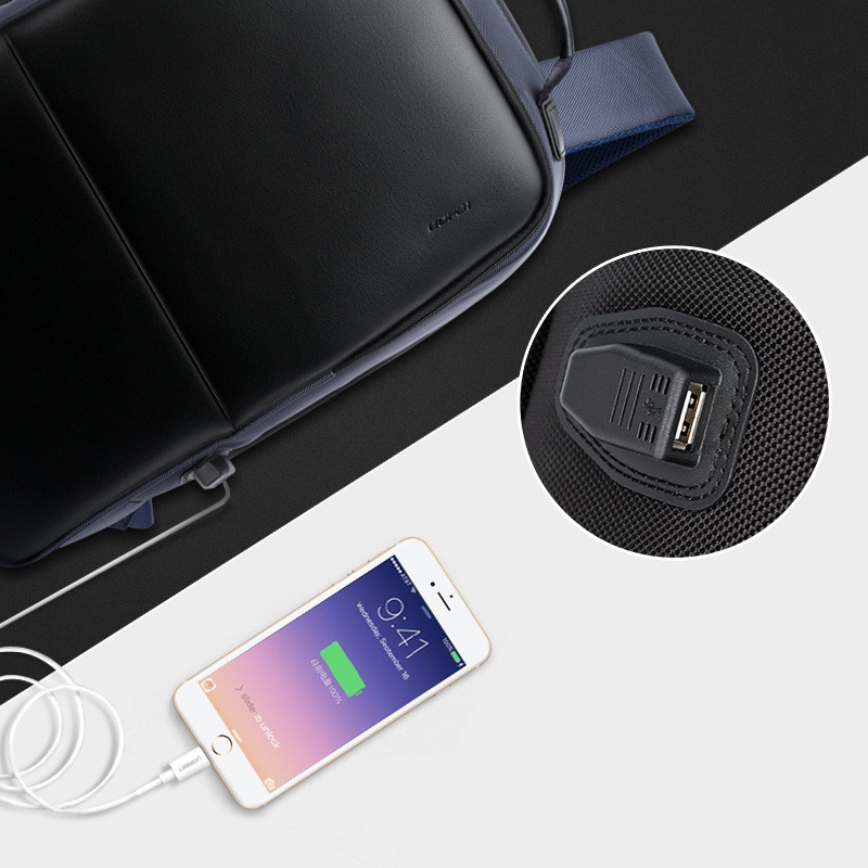 Men's Anti-Theft Backpack Image 4