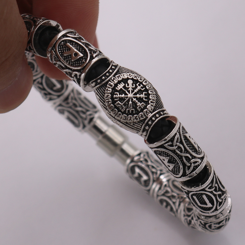 Viking Odin Rune Compass Beard Bead Bracelet - Image 1