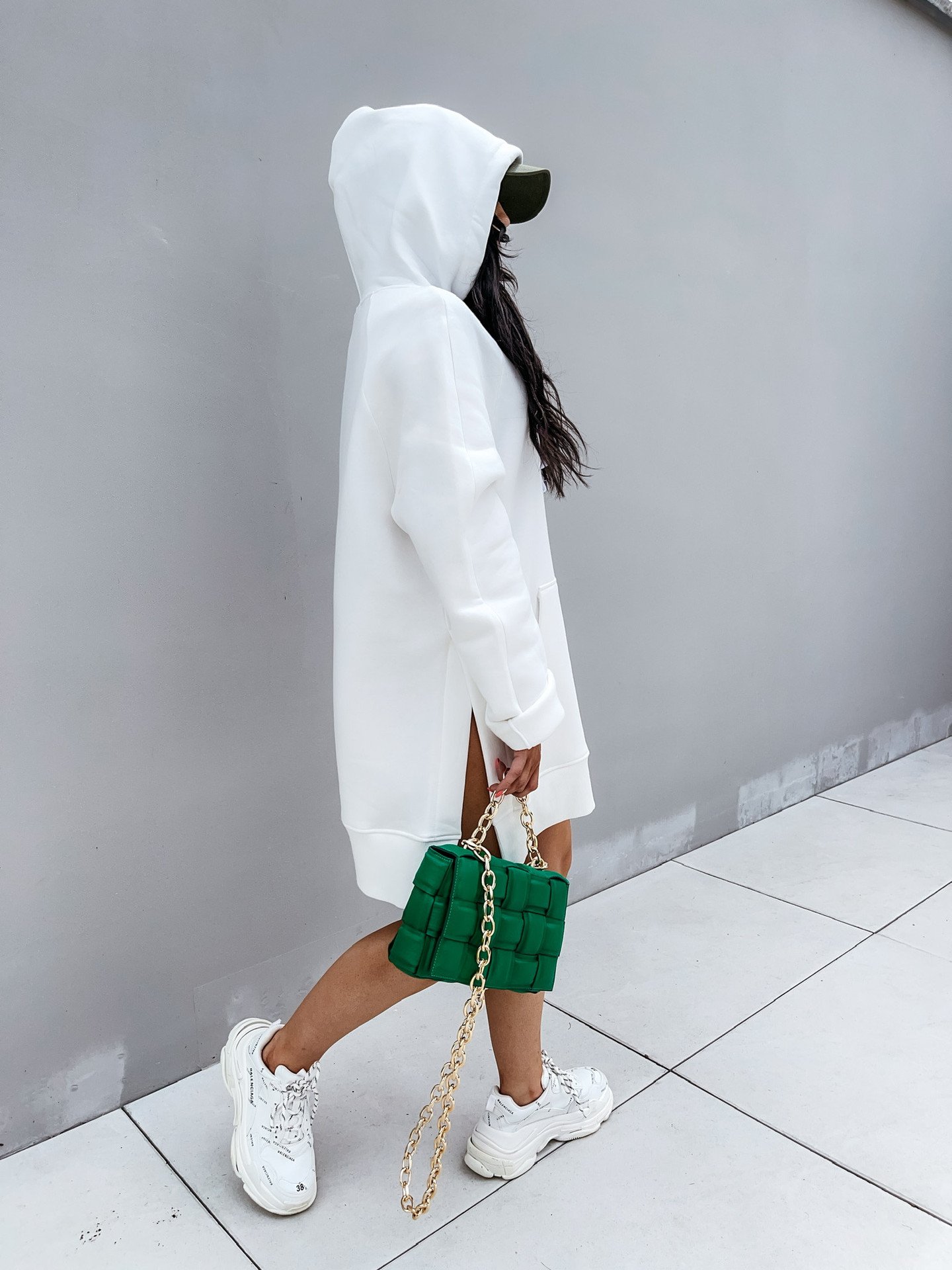 Sweatshirt Image 15