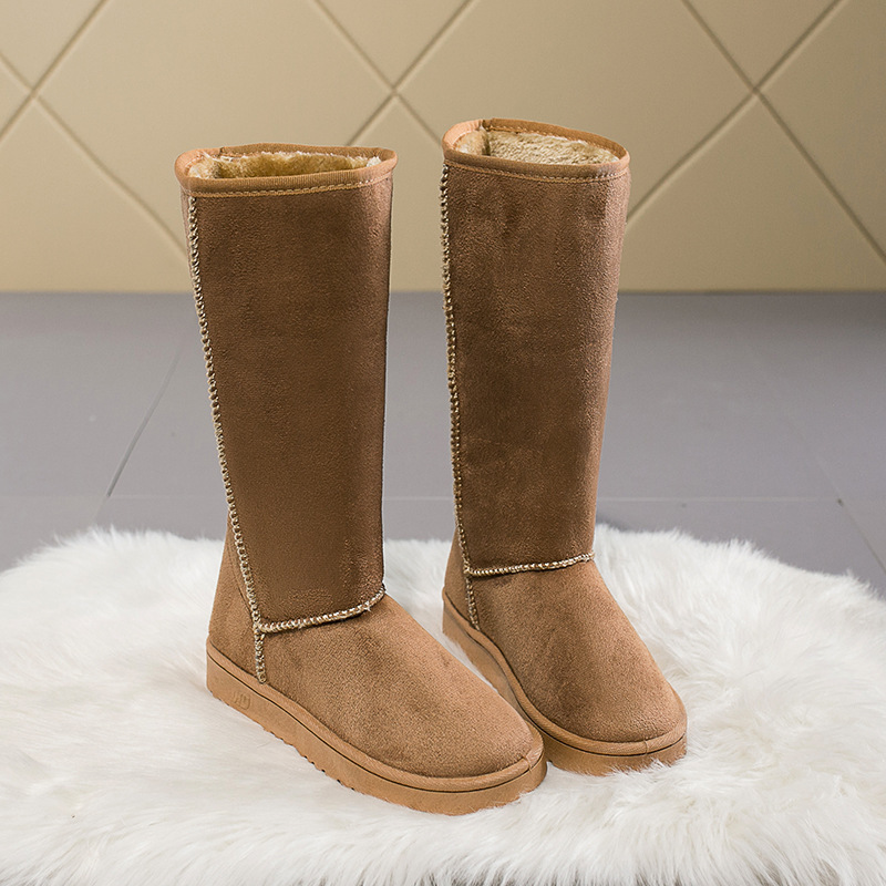 Snow Boots Image 4