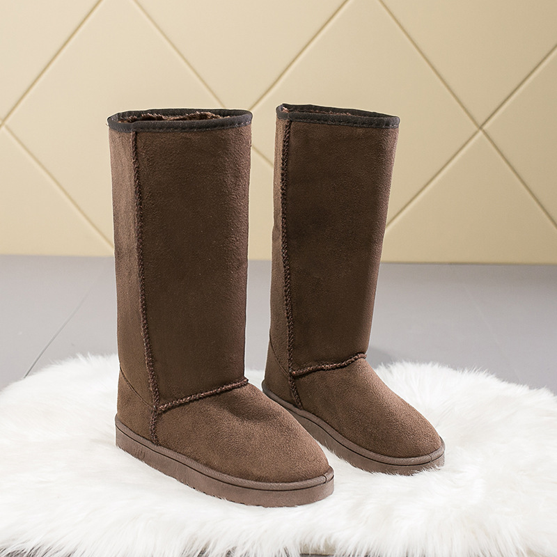 Snow Boots Image 3