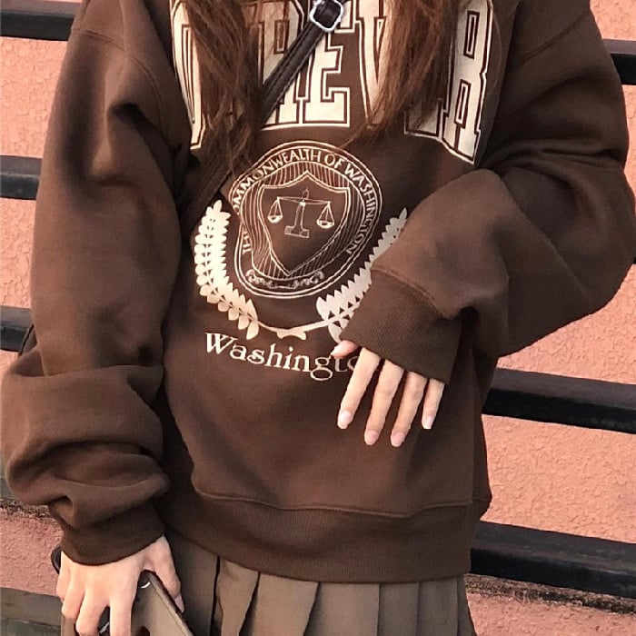 American Style Retro Sweater Image 1