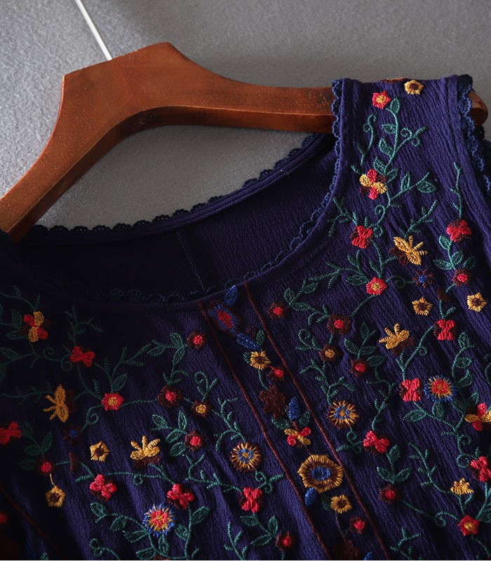 Loose Retro Embroidery Floral Top - Image 12
