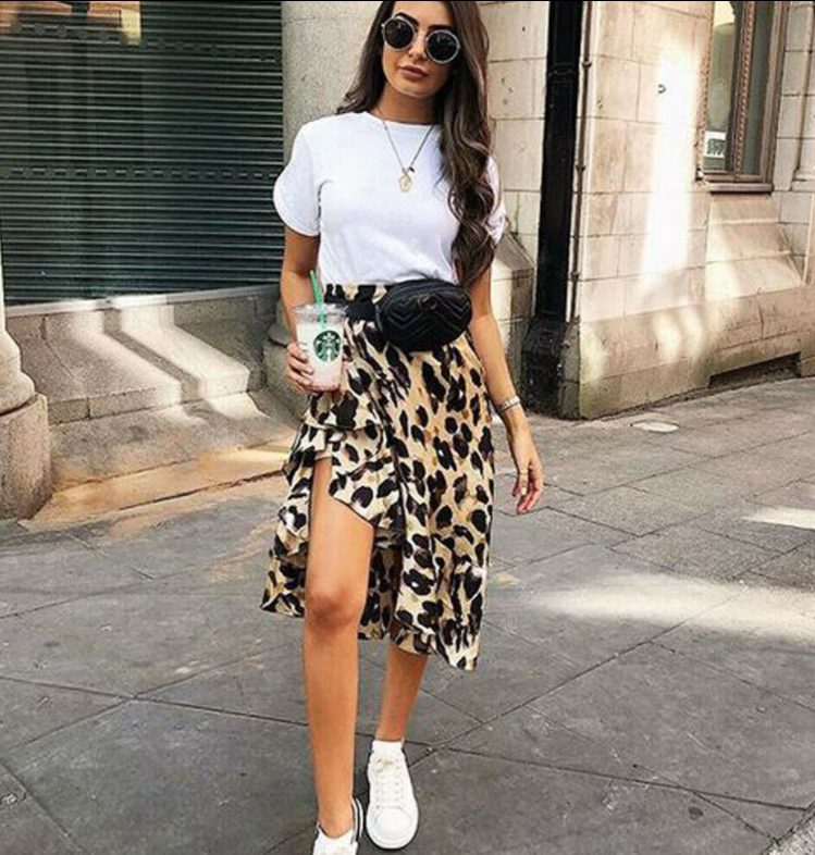 Leopard Print Skirt Image 3