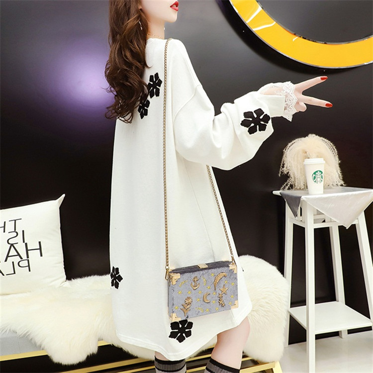 Lace Cuffs Gentle Wind Jacket Outfit Inspiration