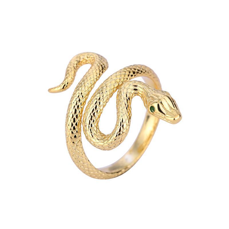 Winding Diamond Green Eye Snake Ring 3