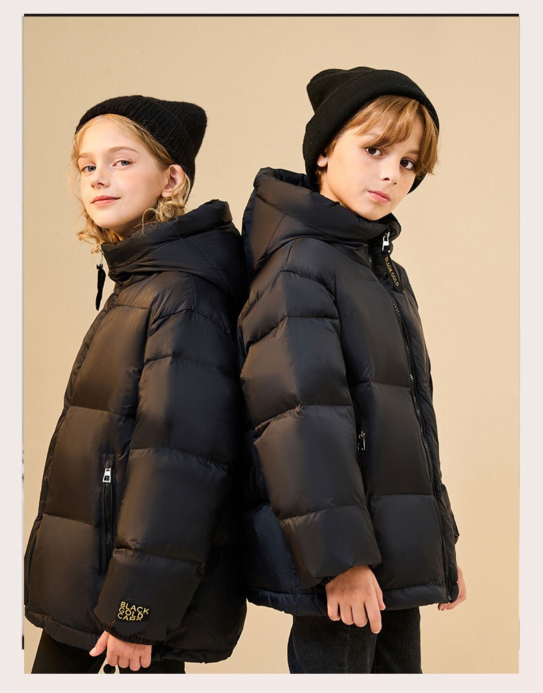 Children's Down Jacket Lifestyle Image