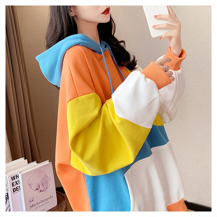 Women's Hooded Sweater Image 3