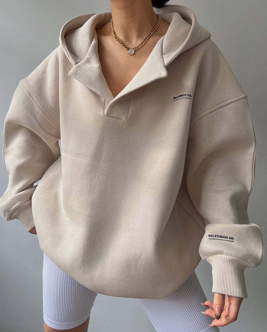 Fashionable Hooded Sweater