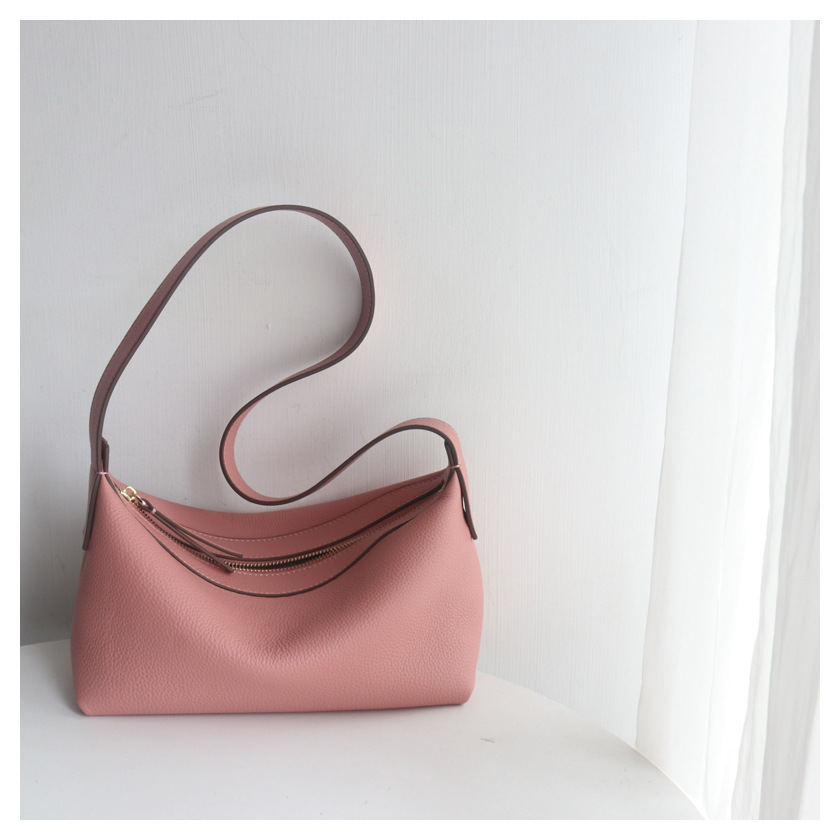 Shoulder Bag Image 8