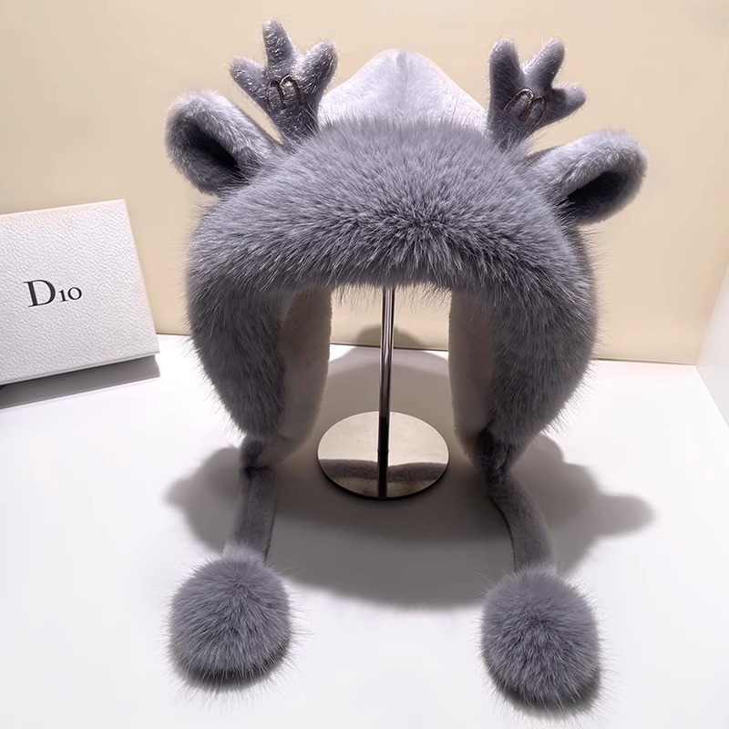 Plush Knitted Hat in Brown
