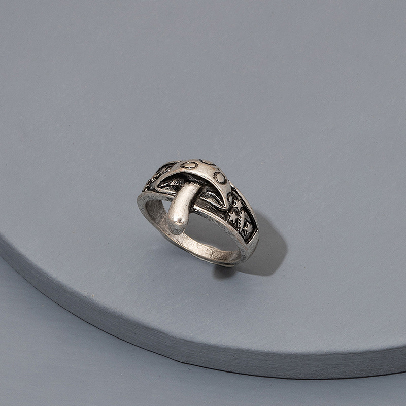 Mushroom Five-pointed Star Alloy Ring 1