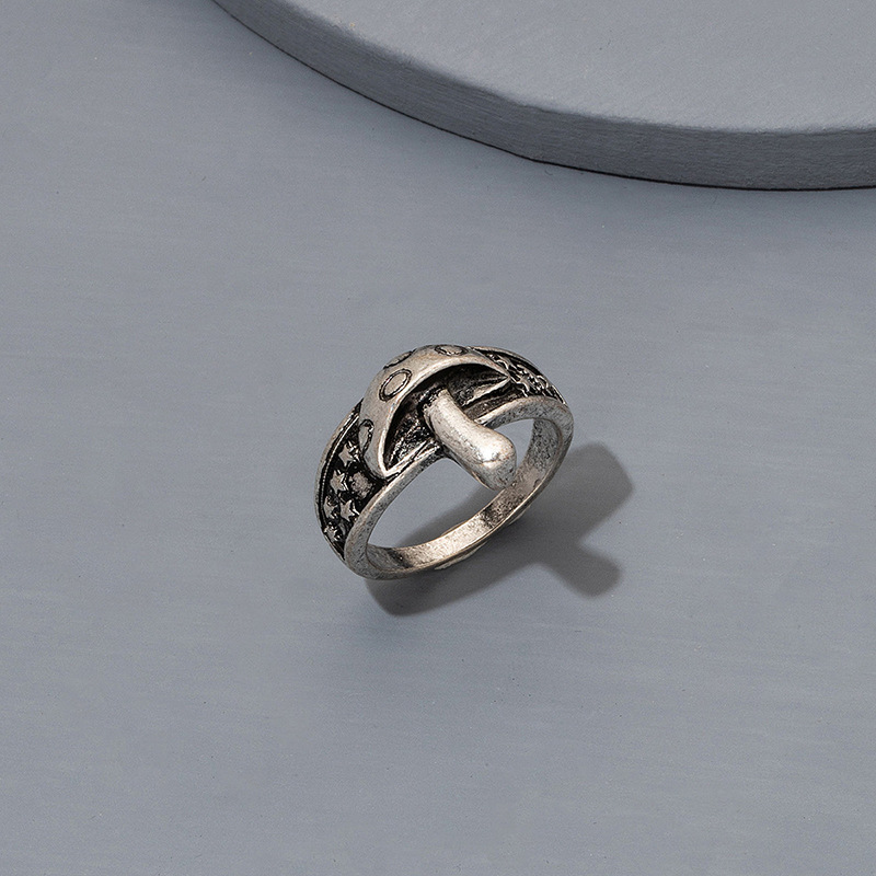 Mushroom Five-pointed Star Alloy Ring 2