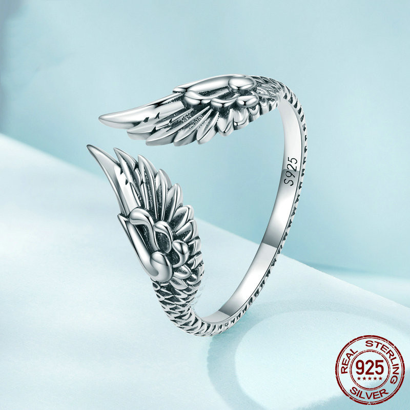 Simple Retro Vivid Three-dimensional Guard Wing Ring Image 4