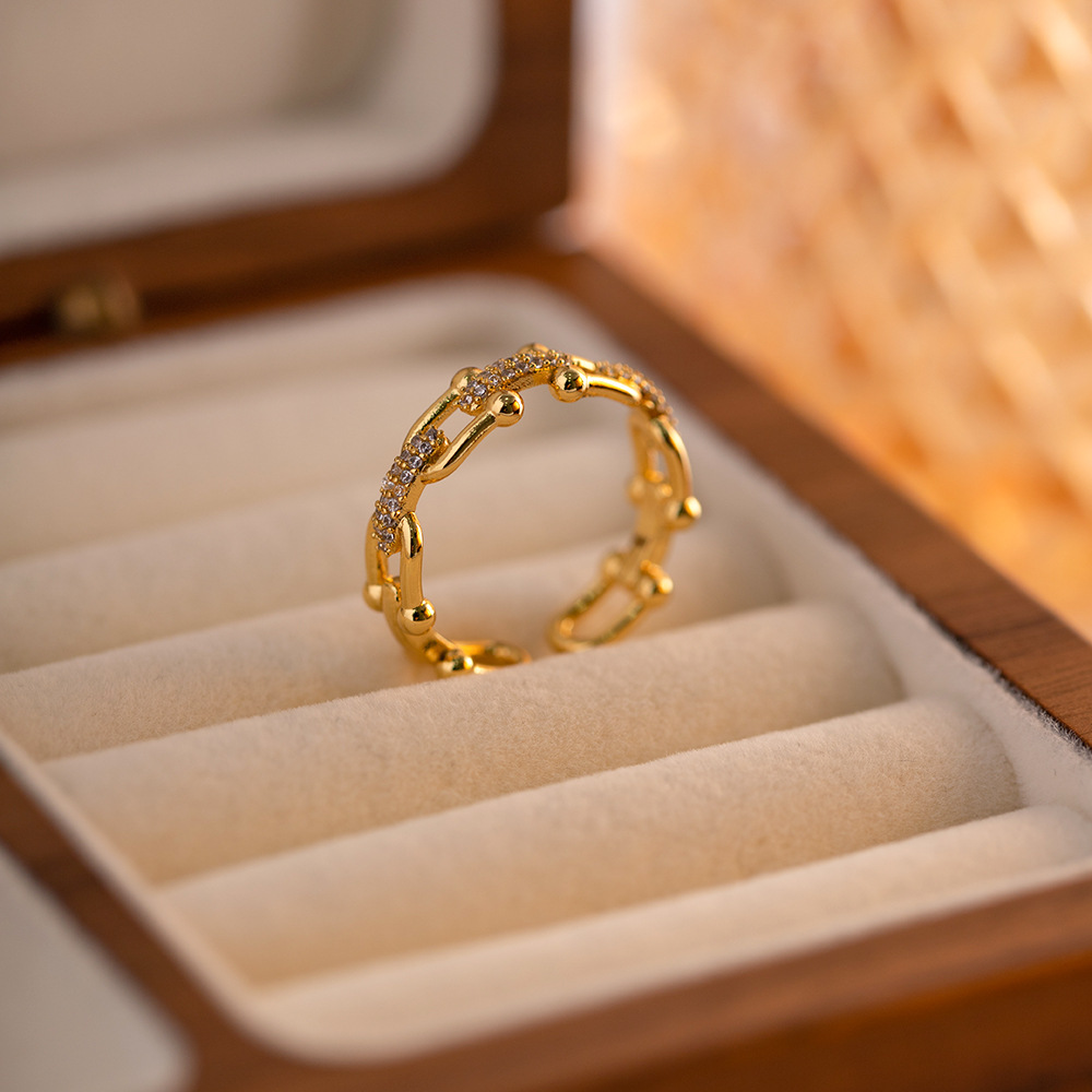 Fashion Geometric Ring Image 1