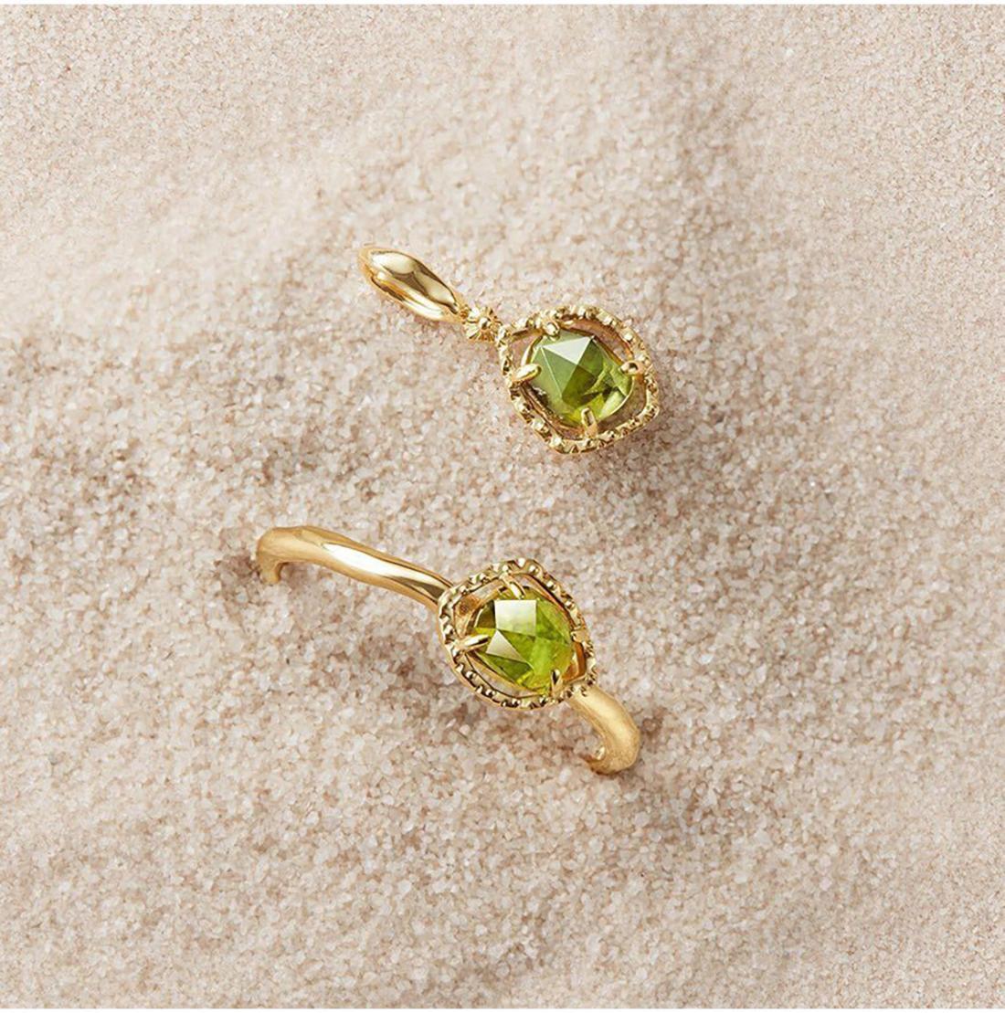 Japanese Imitation Peridot Ring Image 6