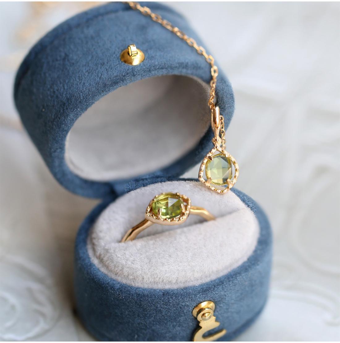 Japanese Imitation Peridot Ring Image 7