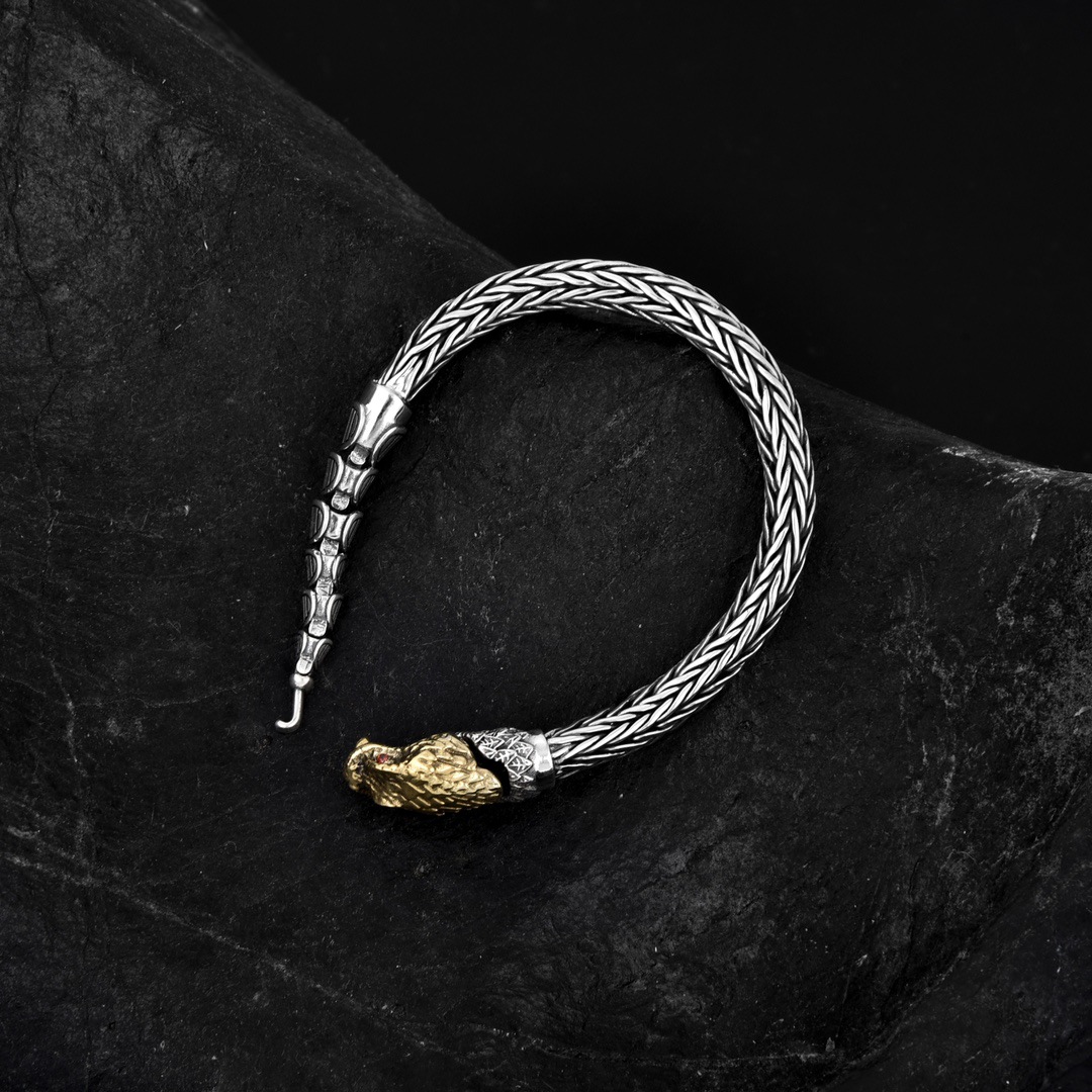 Bracelet Image 5