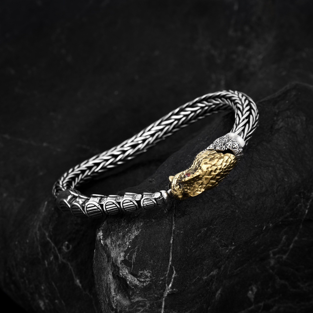 Bracelet Image 3