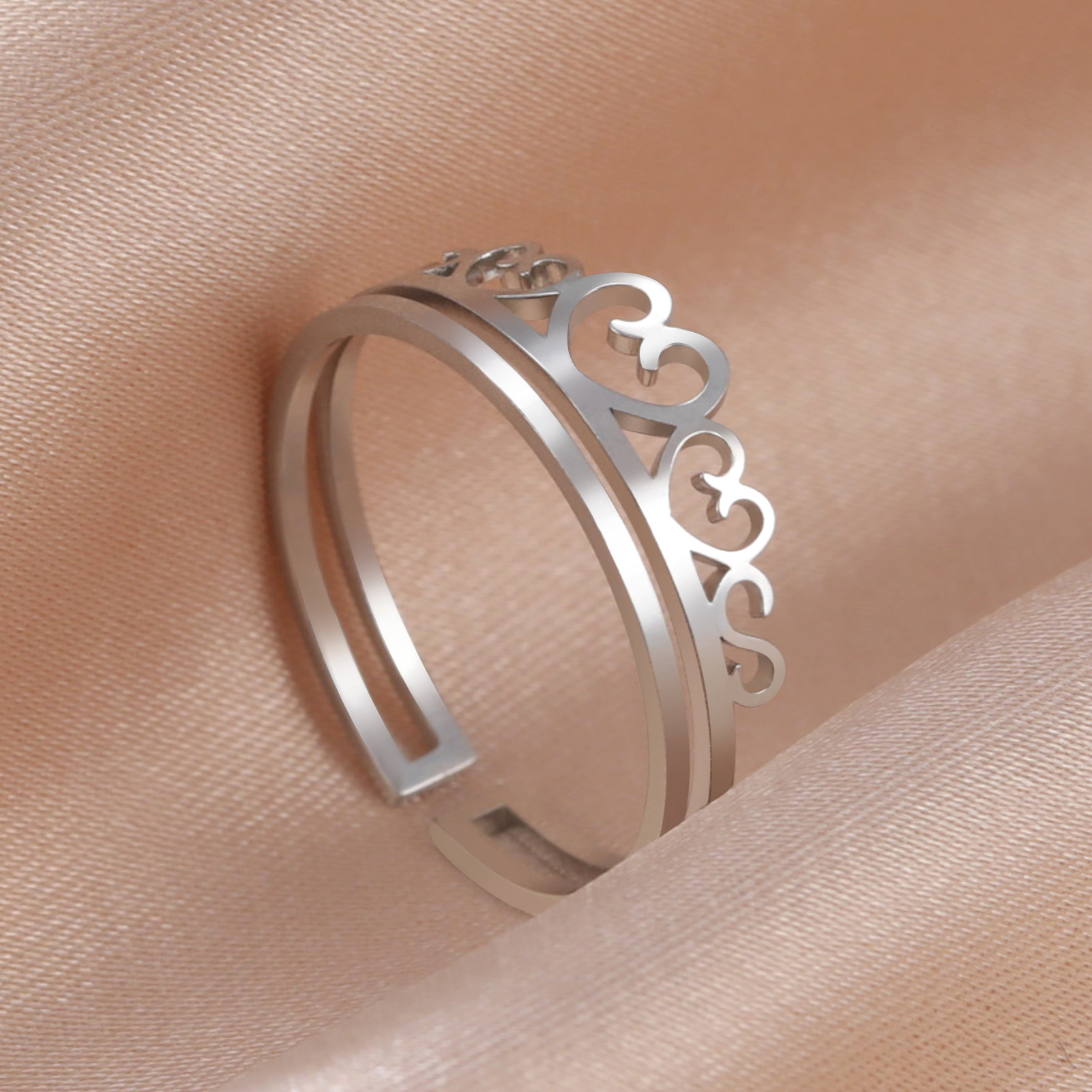 Fashion Parallel Double Thin Hollow Heart Ring - Image 3